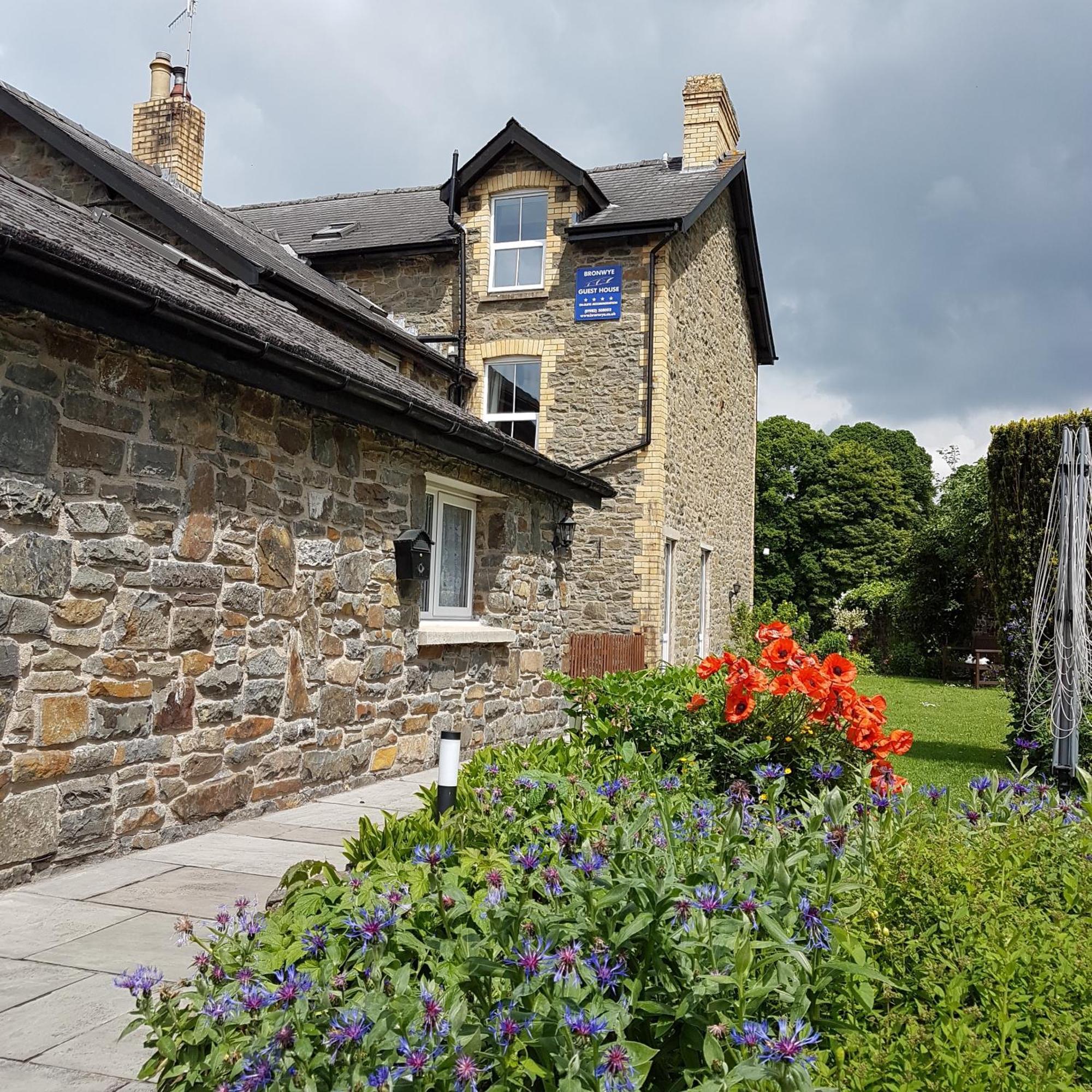 Hotel Bronwye Builth Wells Exterior foto